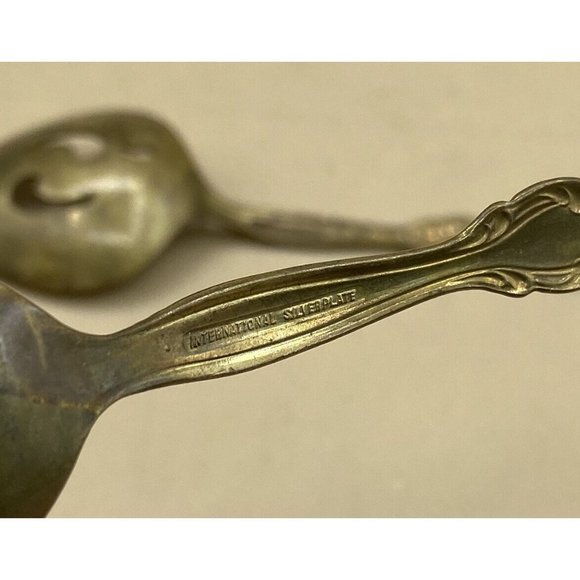 Golden Bon Bon & Relish Spoons Interlude by International Silverplate - Picture 6 of 9